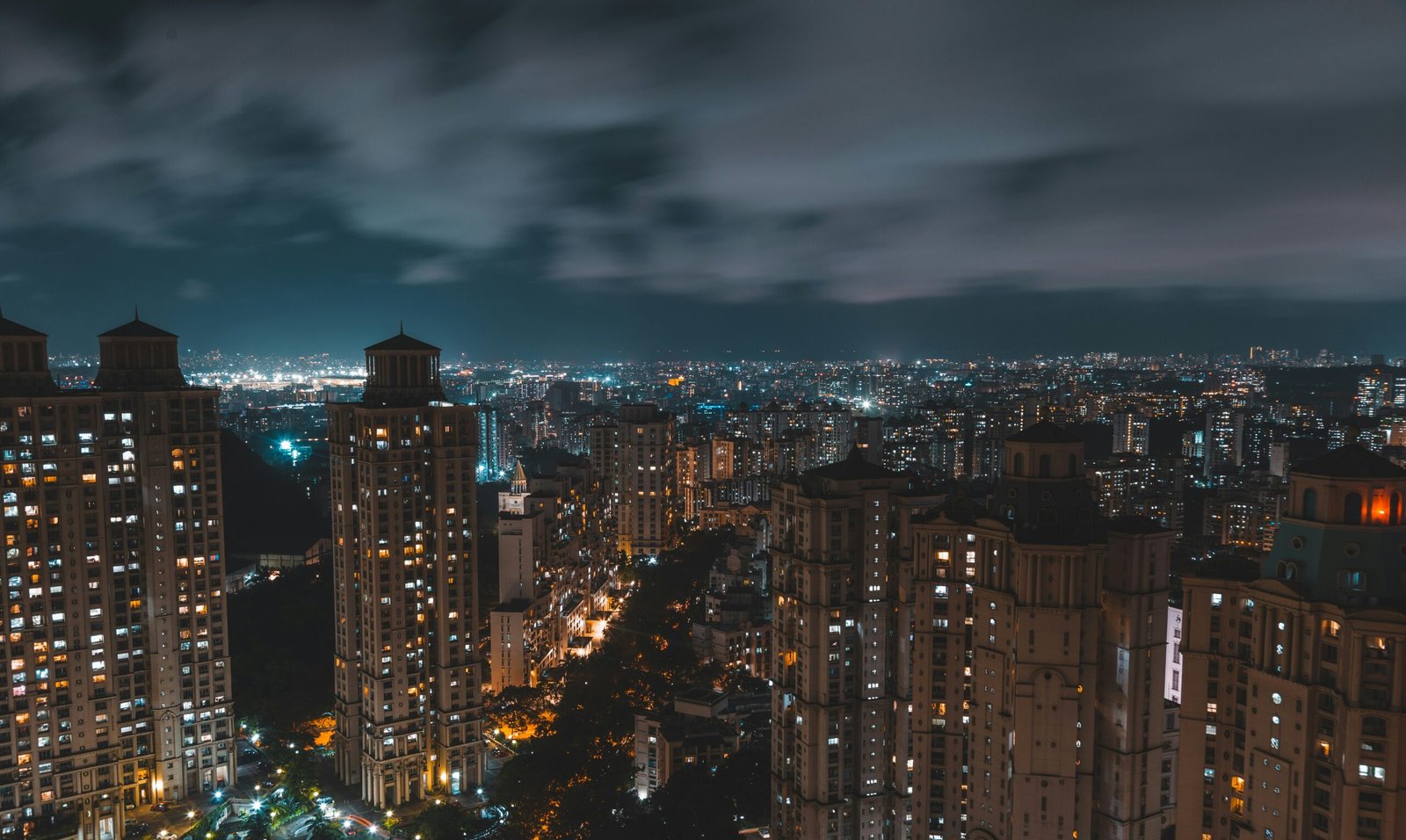 Mumbai skyline at night