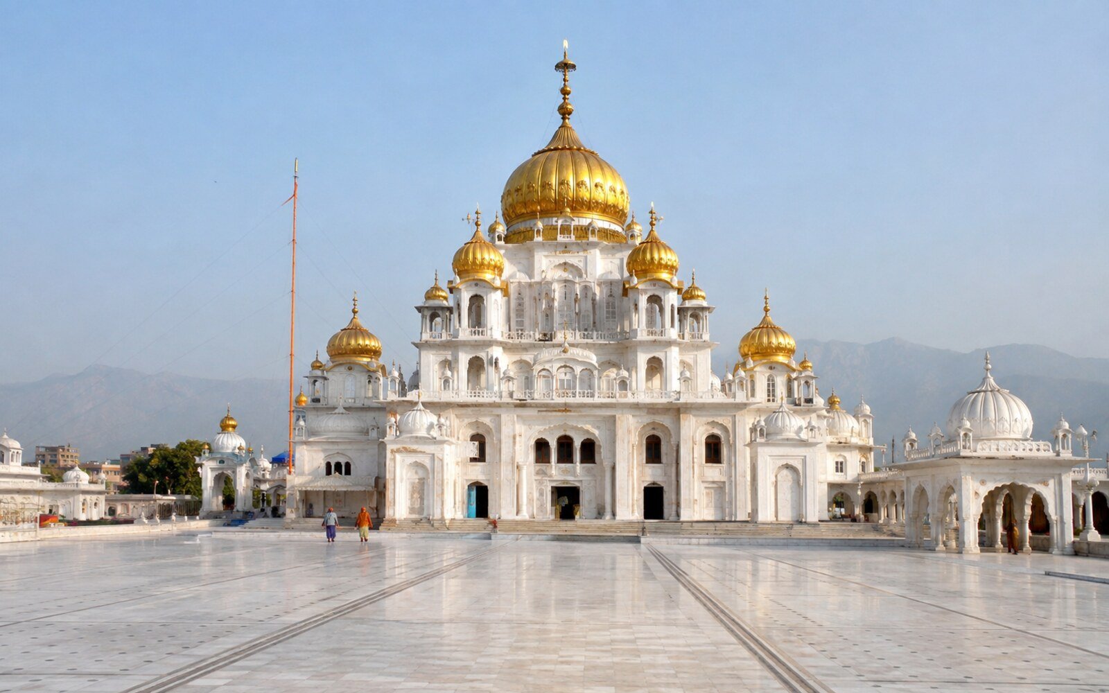 Takht Sri Keshgarh Sahib gurdwara at Anandpur Sahib, Punjab